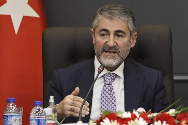 Nebati'den enflasyon açıklaması