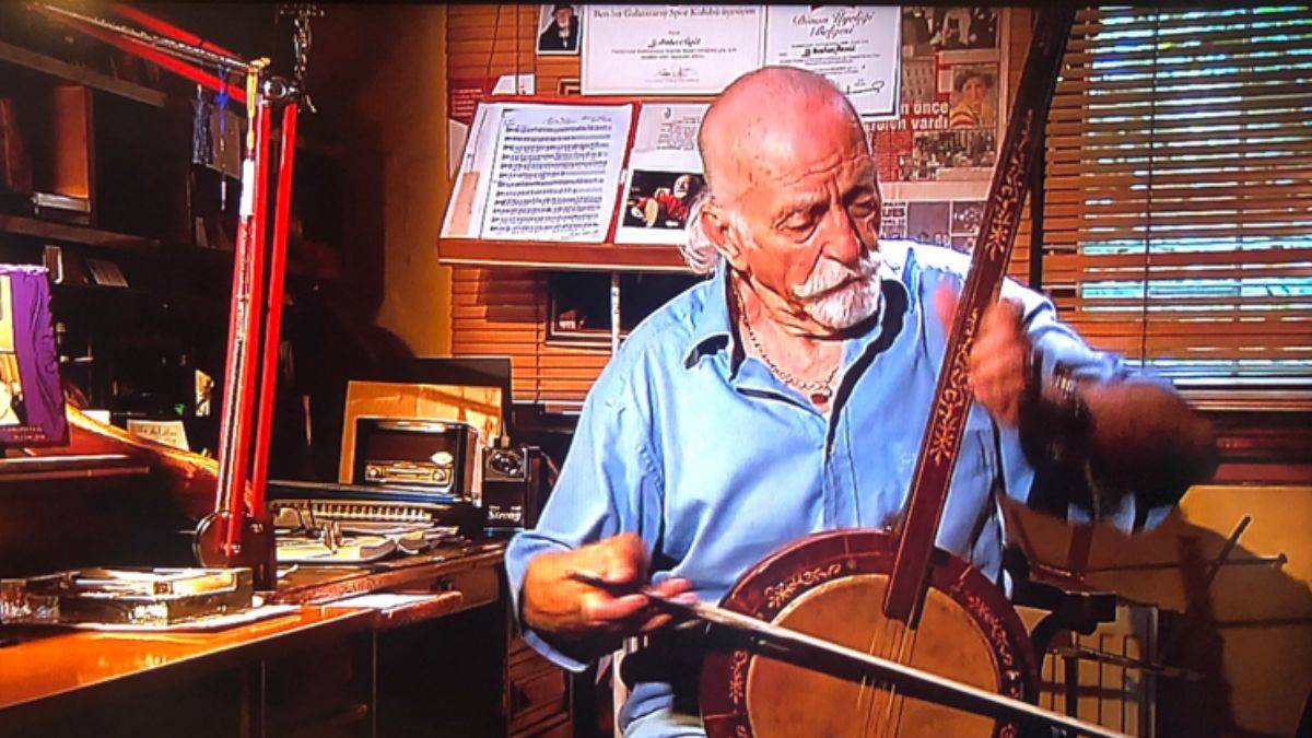 Usta tamburi Sadun Aksüt vefat etti