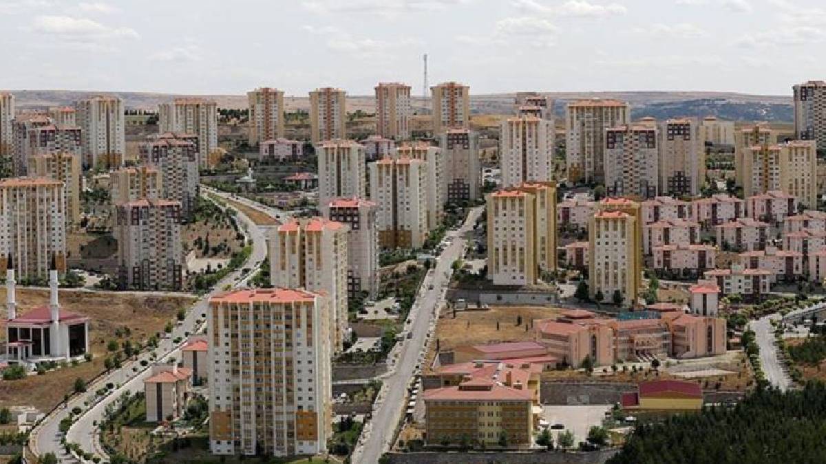 Yüzde 0.89-0.79 faizle 10 yıl konut kredisi aylık ve toplam geri ödeme ne kadar?