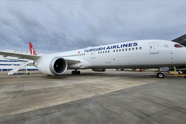 THY'nin 393'üncü uçağı filoya katıldı