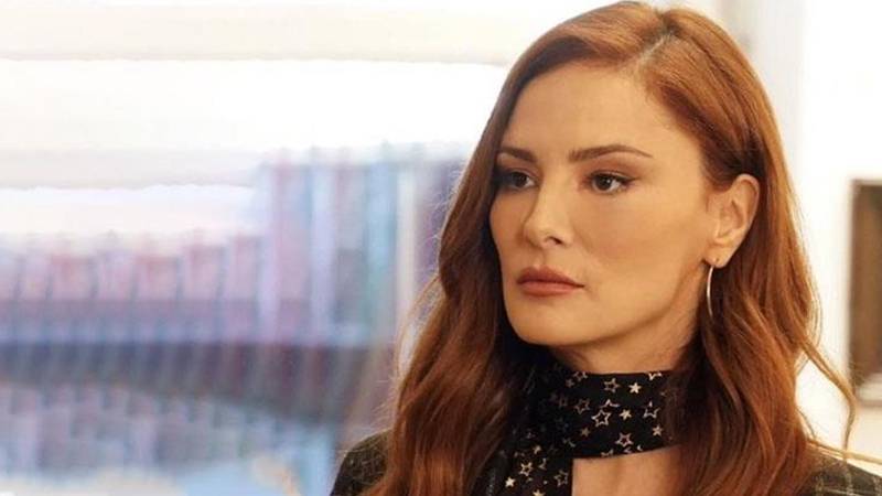 Mine Tugay'dan Sert Çıkış! Estetik Sorularına Tepki  Gösterdi