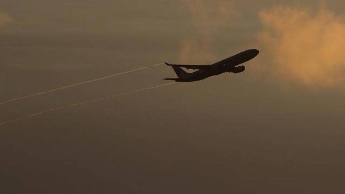 Japonya'da yolcu uçağında bomba ihbarı