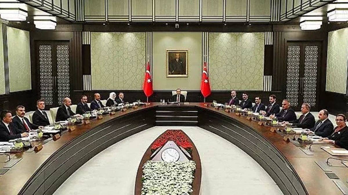 2023'ün ilk kabinesi bugün! Gündemde yargı paketi ve EYT var