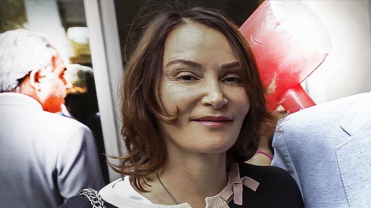 Aslı Baykal kardeşine meydan okudu! “Babamın görüşünü yansıtmıyor”