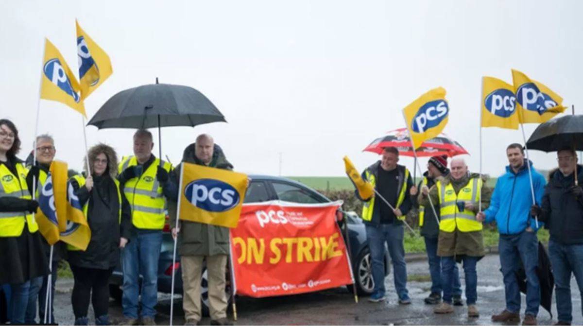 İngiltere’de 100 bin memur grevde