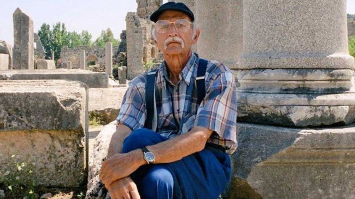 Son Osmanlı halifesinin torunu vefat etti