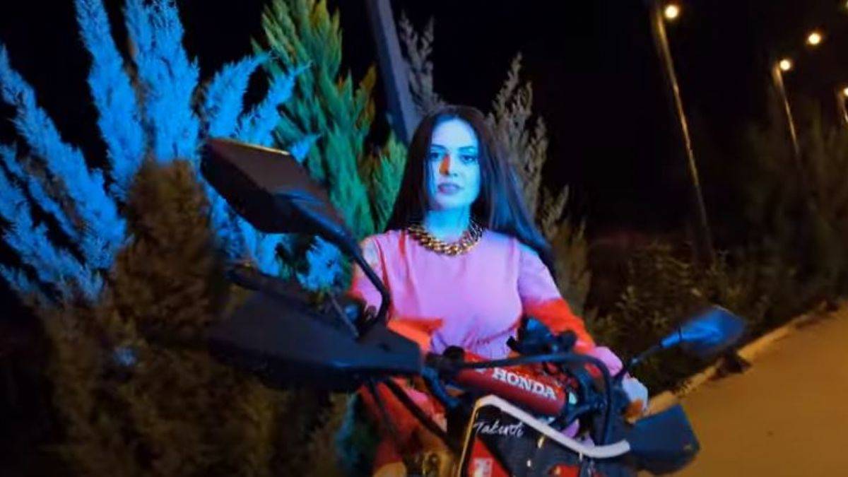 Cansu - Hadi Beni Sor şarkı sözleri