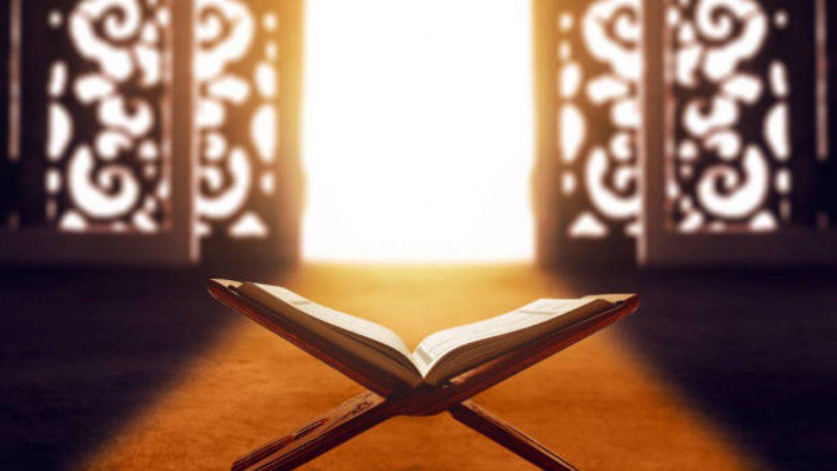 İnşirah suresi Türkçe ve Arapça okunuşu (İnşirah ne için okunur?)