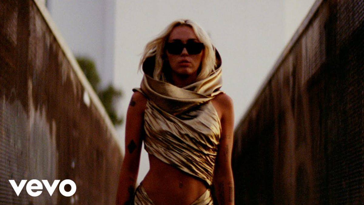 Miley Cyrus - Flowers Türkçe çeviri ve sözleri