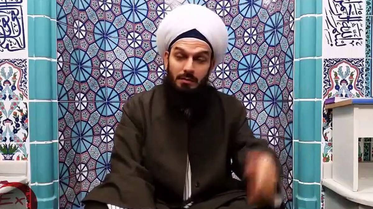 Mustafa Atmaca Sakaryevi kimdir?