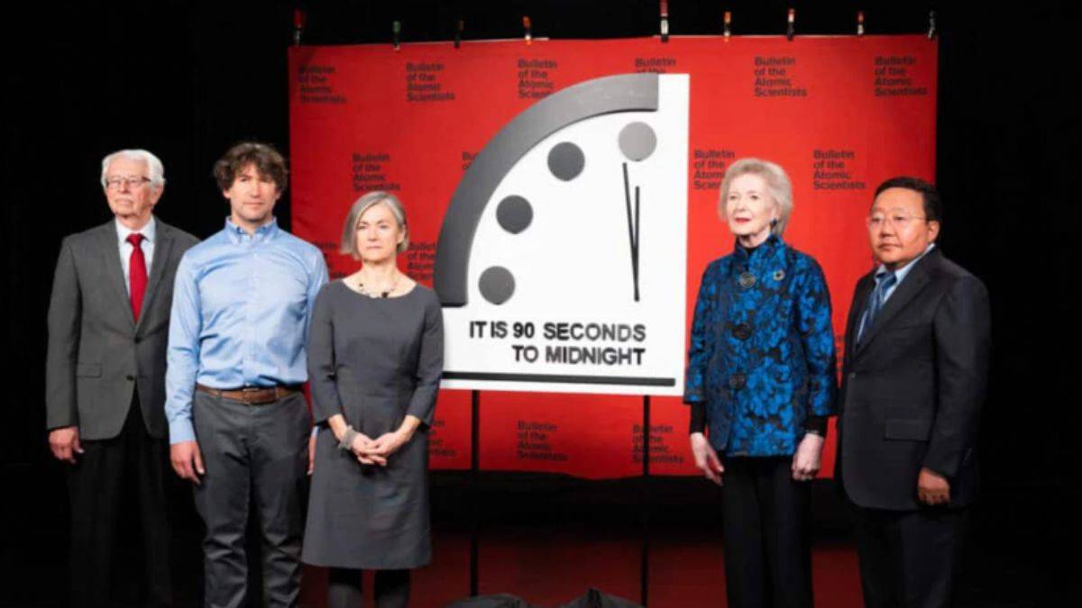 'Kıyamet Saati' güncellendi; gece yarısına yaklaştırıldı