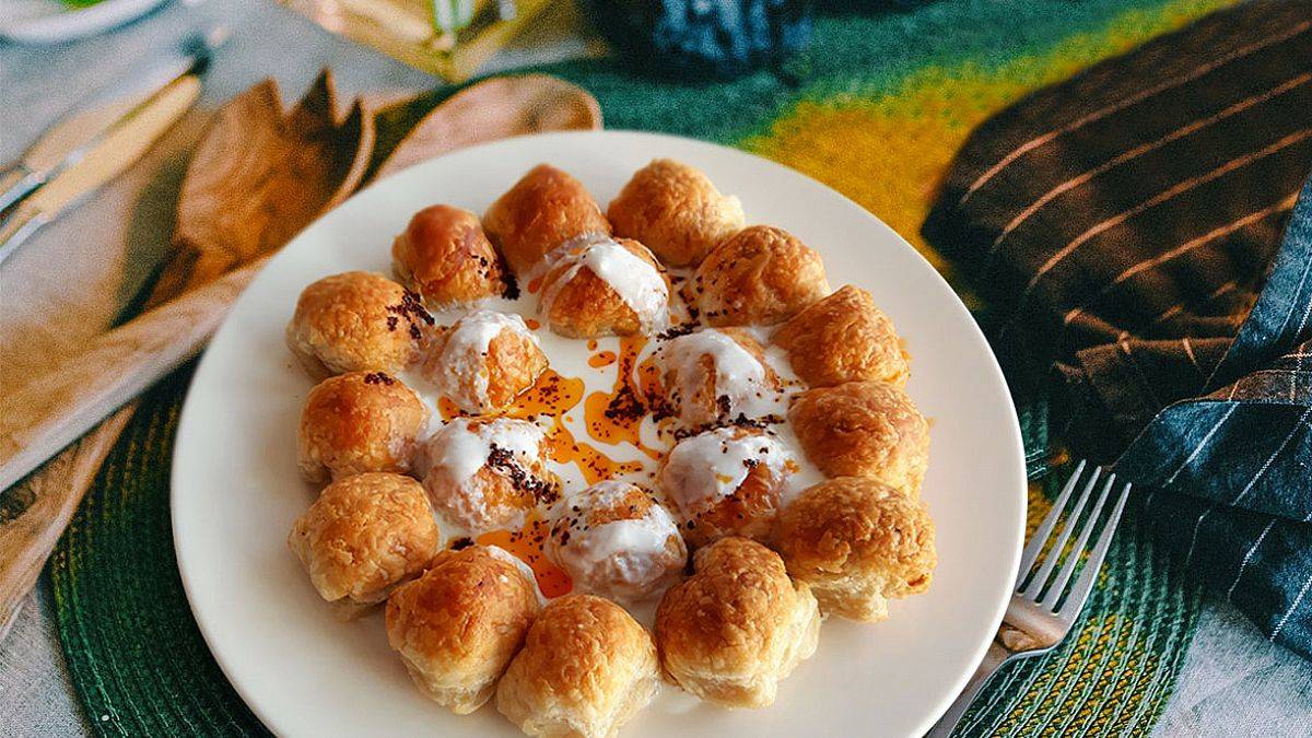 Pratik Kıymalı Boşnak Mantısı Nasıl Yapılır? Boşnak Mantısı Tarifi