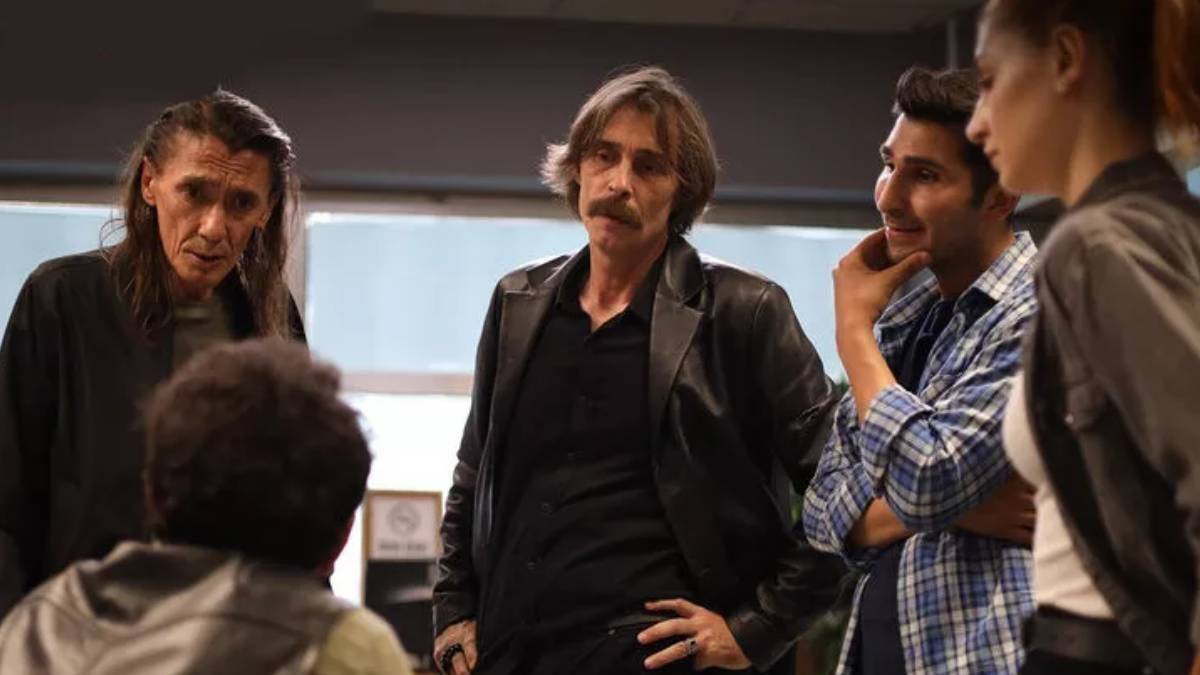 Behzat Ç. 5. sezon (Çekiç ve Gül Hikayesi) bitti mi?