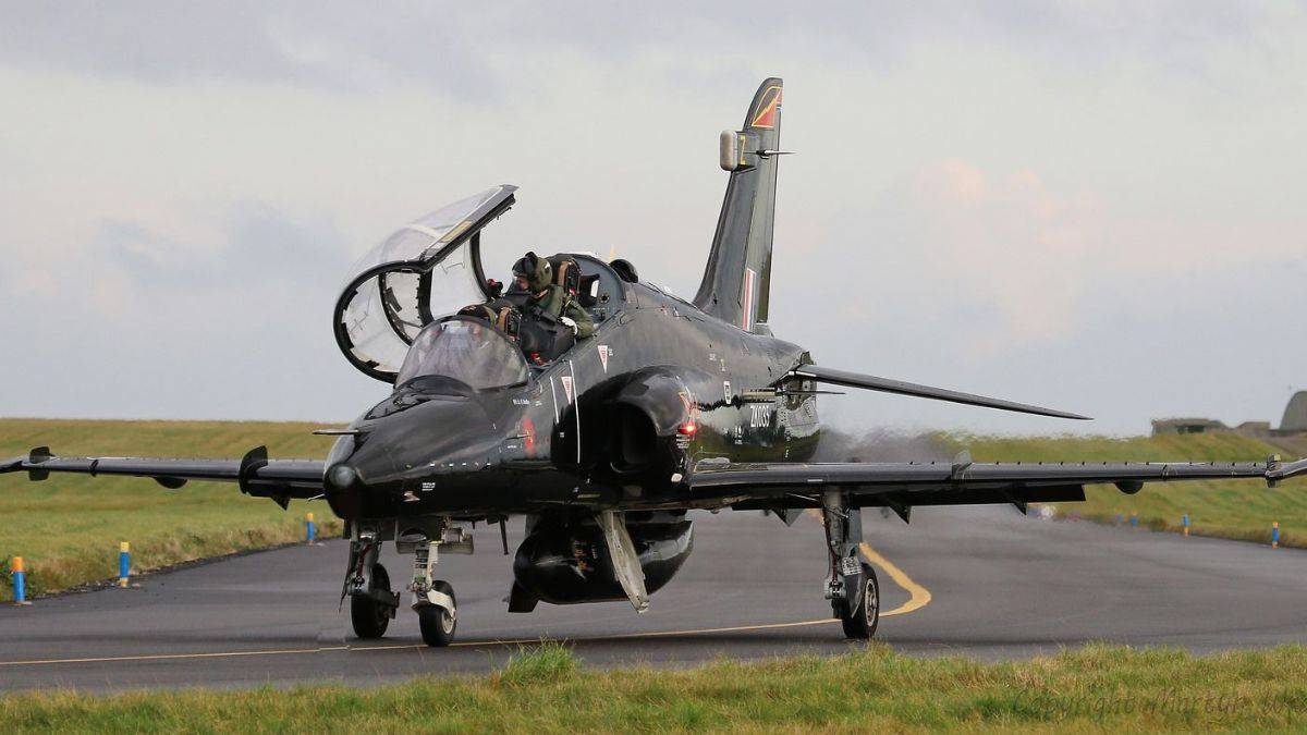 Kraliyet Hava Kuvvetleri'nde tüm jet filosu yere indirildi