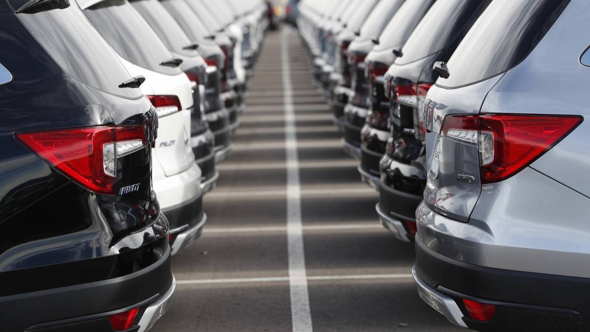 2023'te araba fiyatları ucuzlar mı artar mı? Şubat-Mart-Nisan'da otomobil (araç) fiyatları yükselir mi?