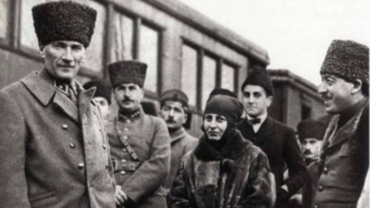 Atatürk'ün, 'Kürtlere özerklik' ve ‘Devletin dini olacak mı’ sorularına cevabı