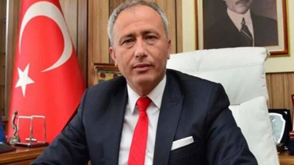 Gökçeada Belediye Başkanı Çetin gözaltına alındı