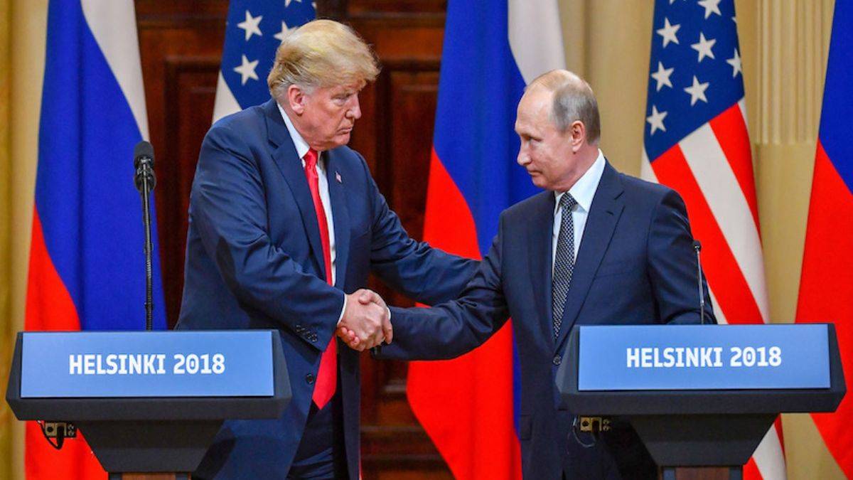 Trump: 'FBI'da çalışan akılsız insanlardan çok Putin'e güveniyorum'