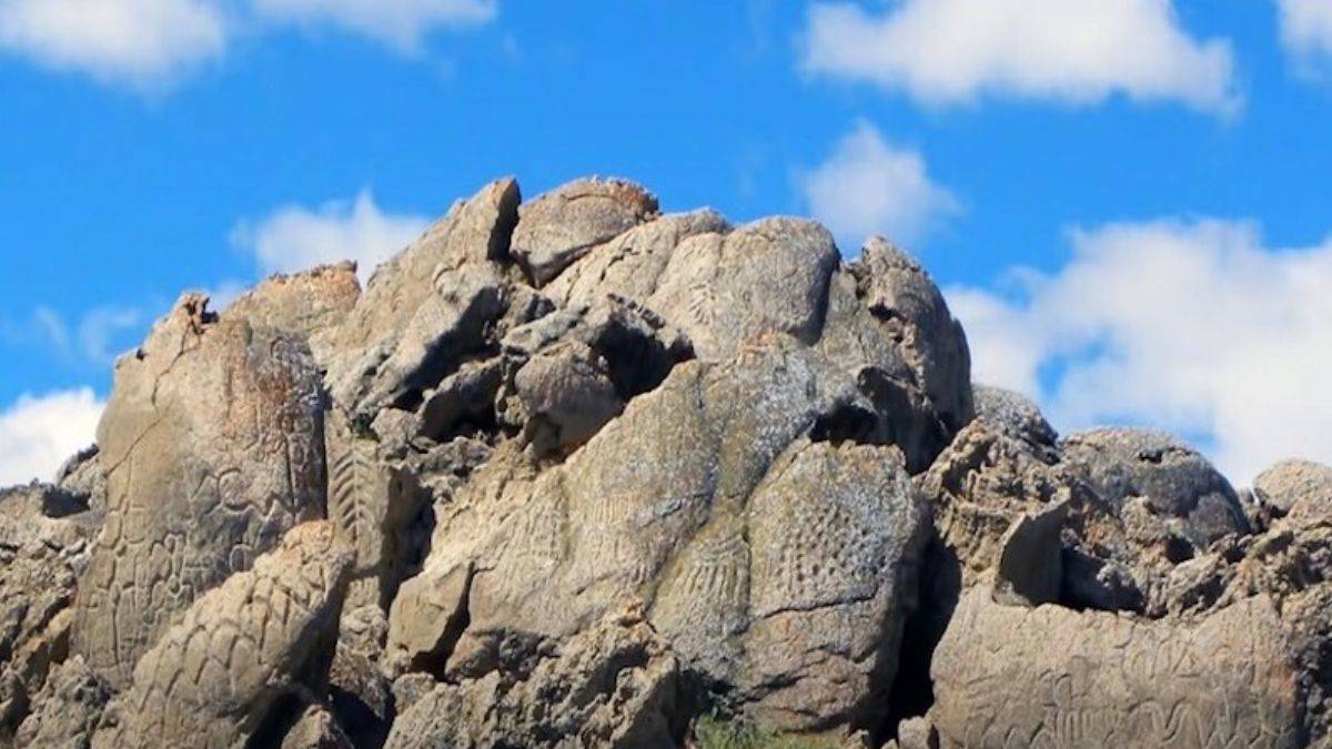 ABD'de bir kayanın üzerinde bulunan 'Muhammed Allah'ın Peygamberidir' yazısının sırrı!