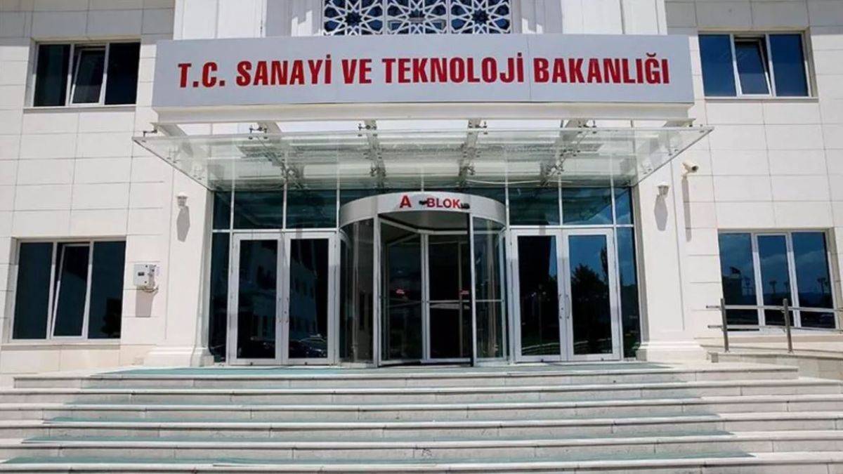 Sanayi ve Teknoloji Bakanlığı sözleşmeli personel alım ilanı