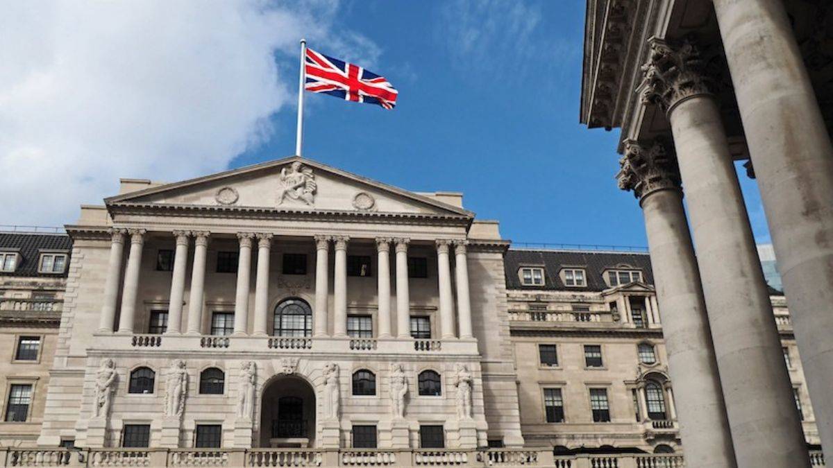 İngiltere Merkez Bankası faiz artırdı