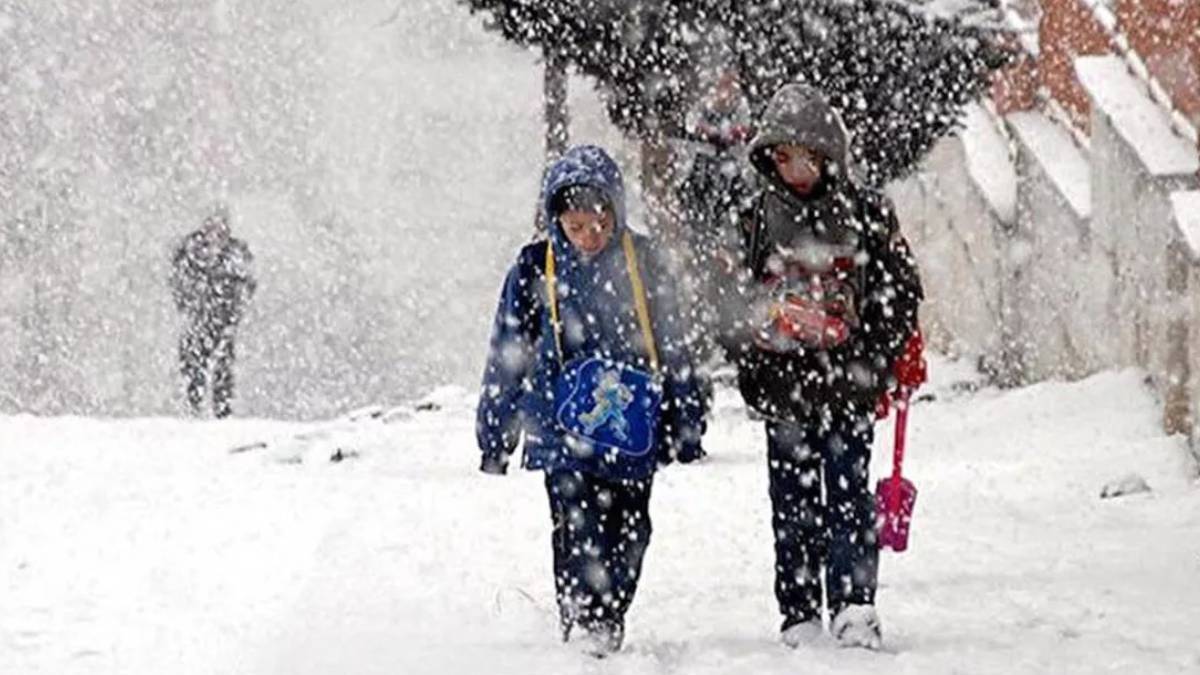 İstanbul'da 15 tatili uzayacak mı? Kar ne zaman yağacak?
