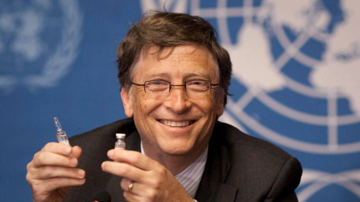 Bill Gates, aşı işine 'hayat kurtarmak için' girmiş