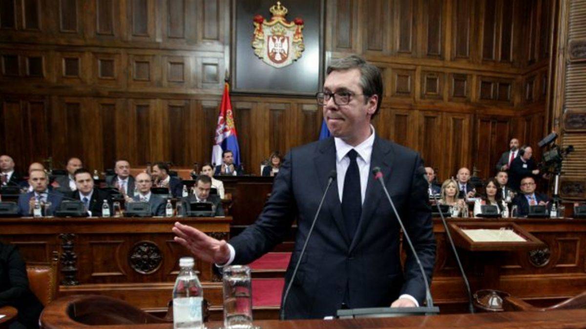 Sırp meclisinde NATO gündemi: 'Kosova'yı vermeyiz'