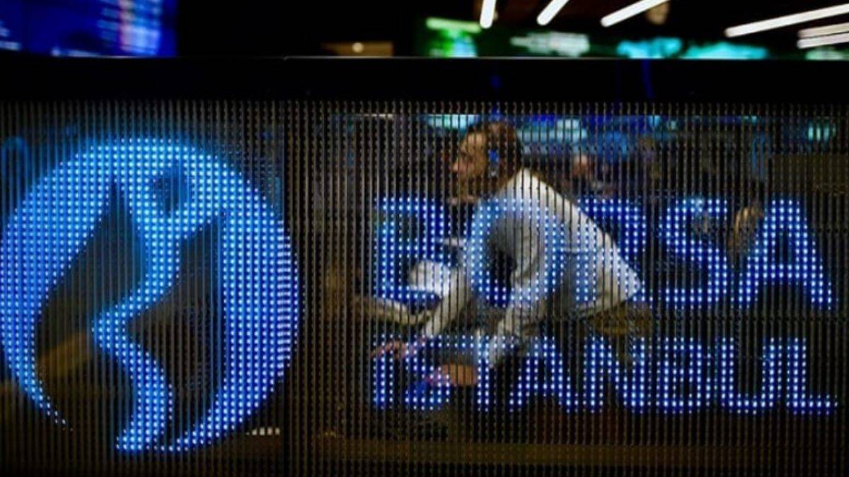 'Yazıklar olsun!' Depremde çimento hisselerine koştular