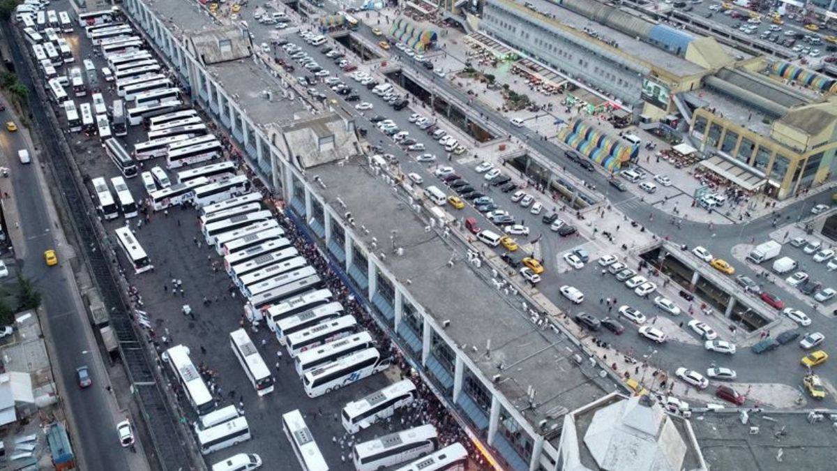 Deprem bölgesine 2-3 kat otobüs bileti fiyatı!