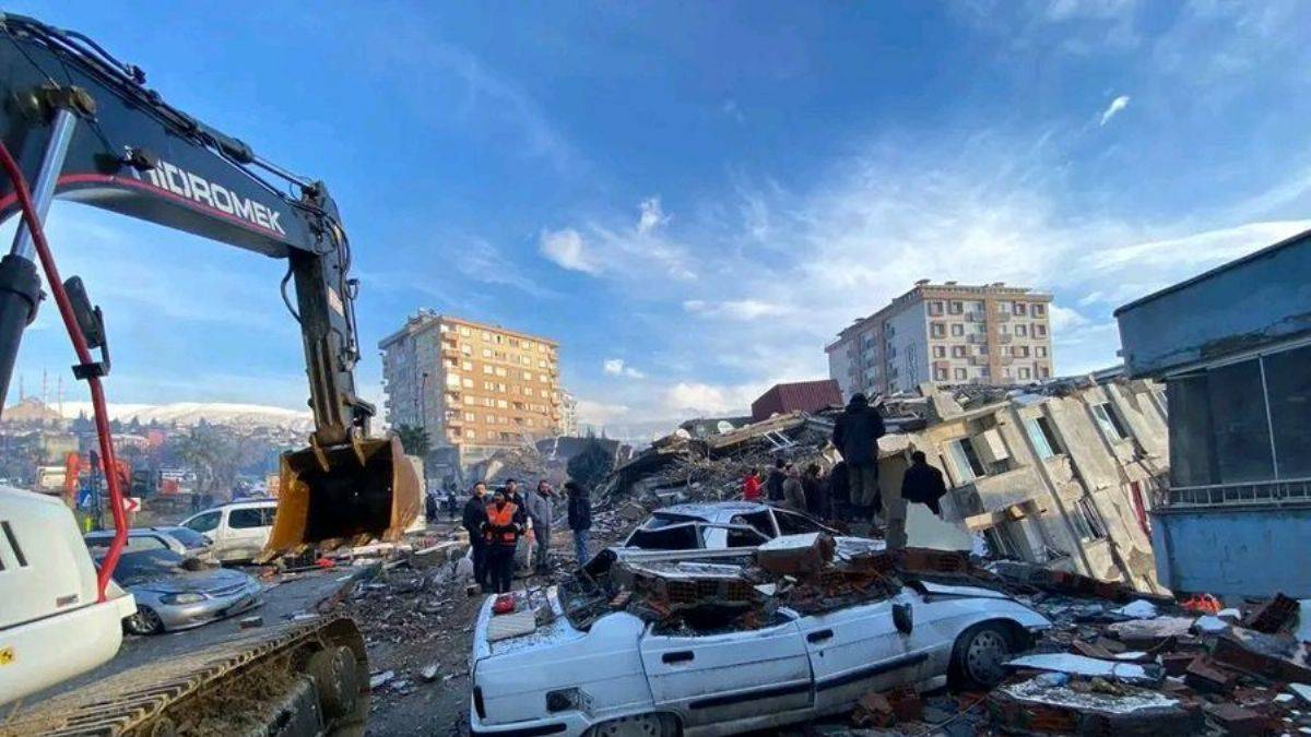'Kilis'te enkaz altında kimse kalmadı: 22 ölü