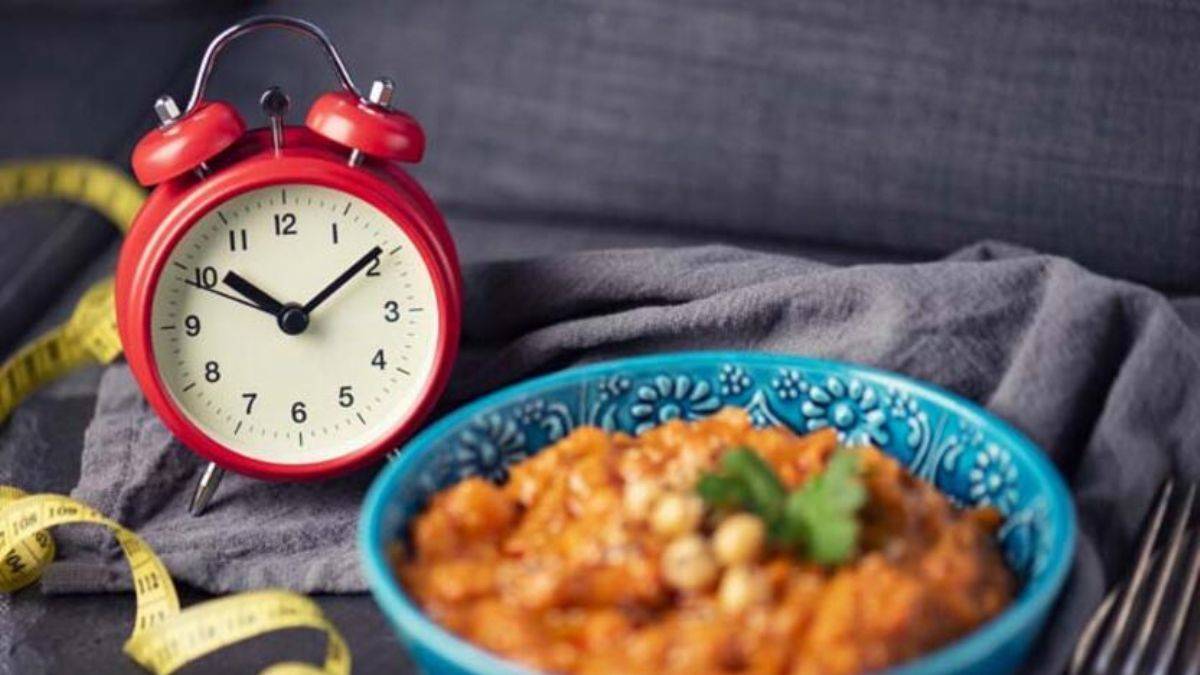 Aralıklı oruç mu az yemek mi? Aralıklı orucun yan etkileri var mı?