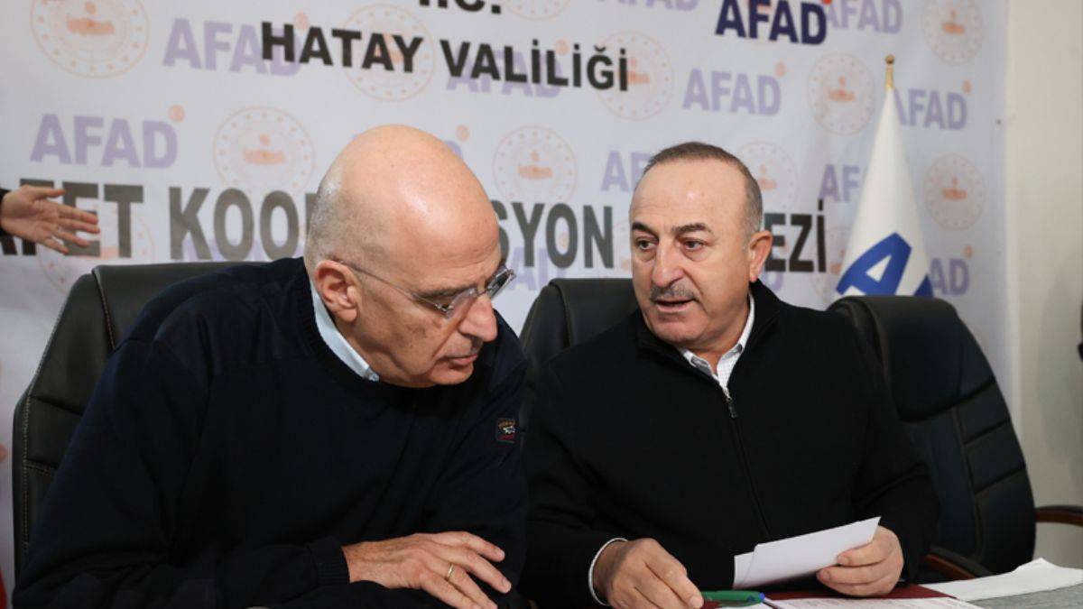 Bakan Çavuşoğlu: İyi komşuluk böyle günde belli olur