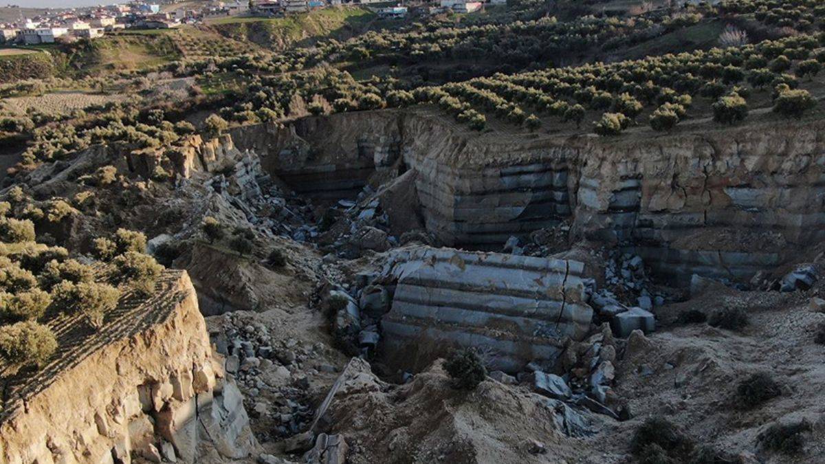 Kandilli: Depremde 7-8 metrelik kaymalar oldu