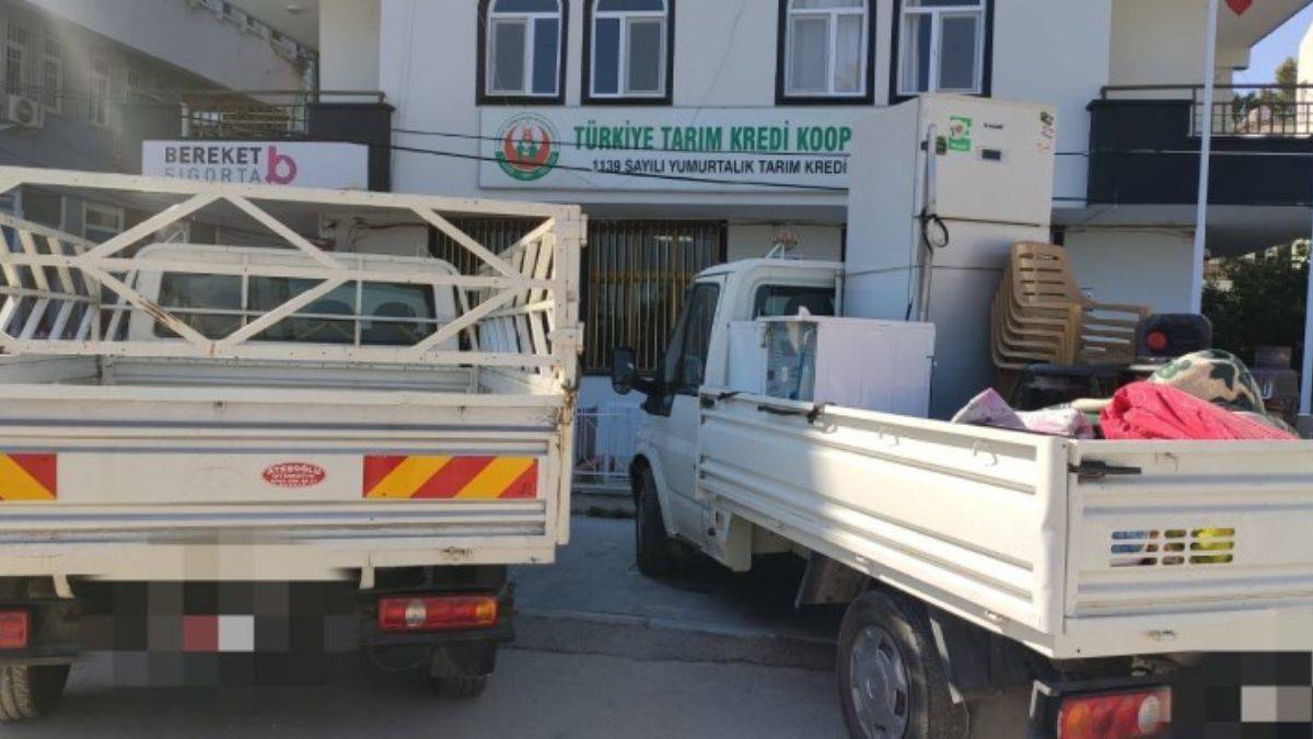 Deprem bölgesinde ne bulduysa çalmış ve yağmalamış!