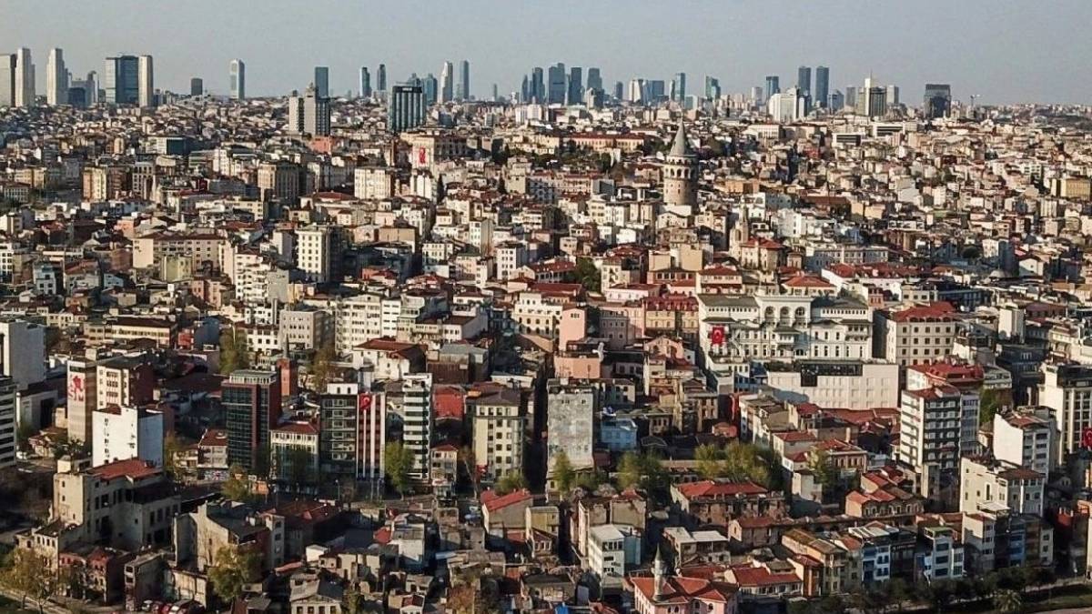 İstanbul'da eski binalar en çok hangi ilçede? 2000 öncesi binalar en fazla hangi ilçede?