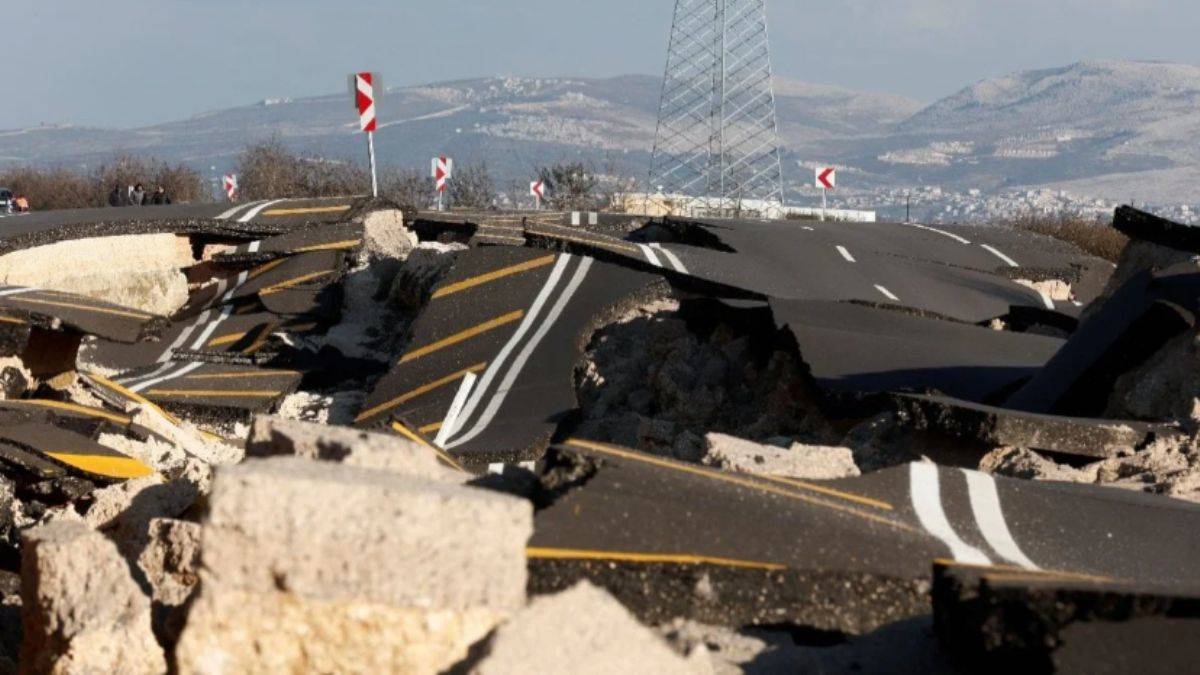 HAARP tartışması: Doğru soru, 'deprem tetiklenebilir mi'dir