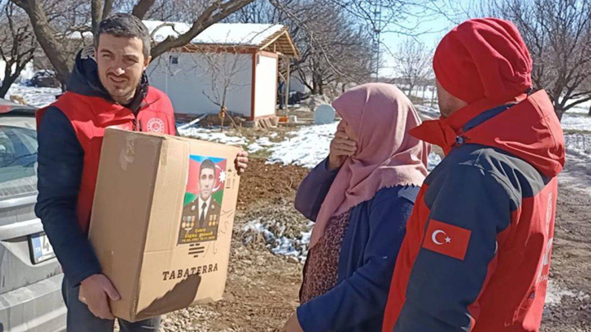 Depremzede şehit annesi: Fotoğrafı gördüm depremi unuttum