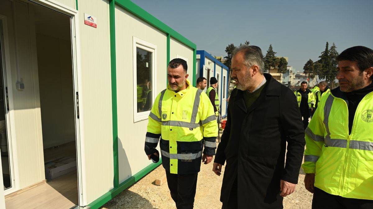 Bursa’nın konteyner kentinde kurulum başladı