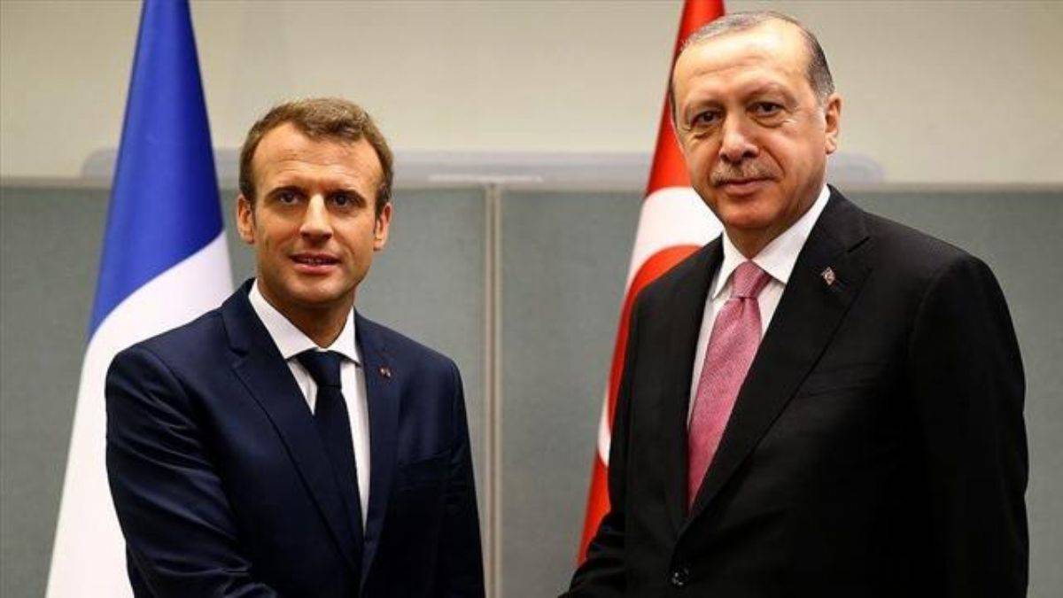 Erdoğan, Macron ile videokonferansta görüştü