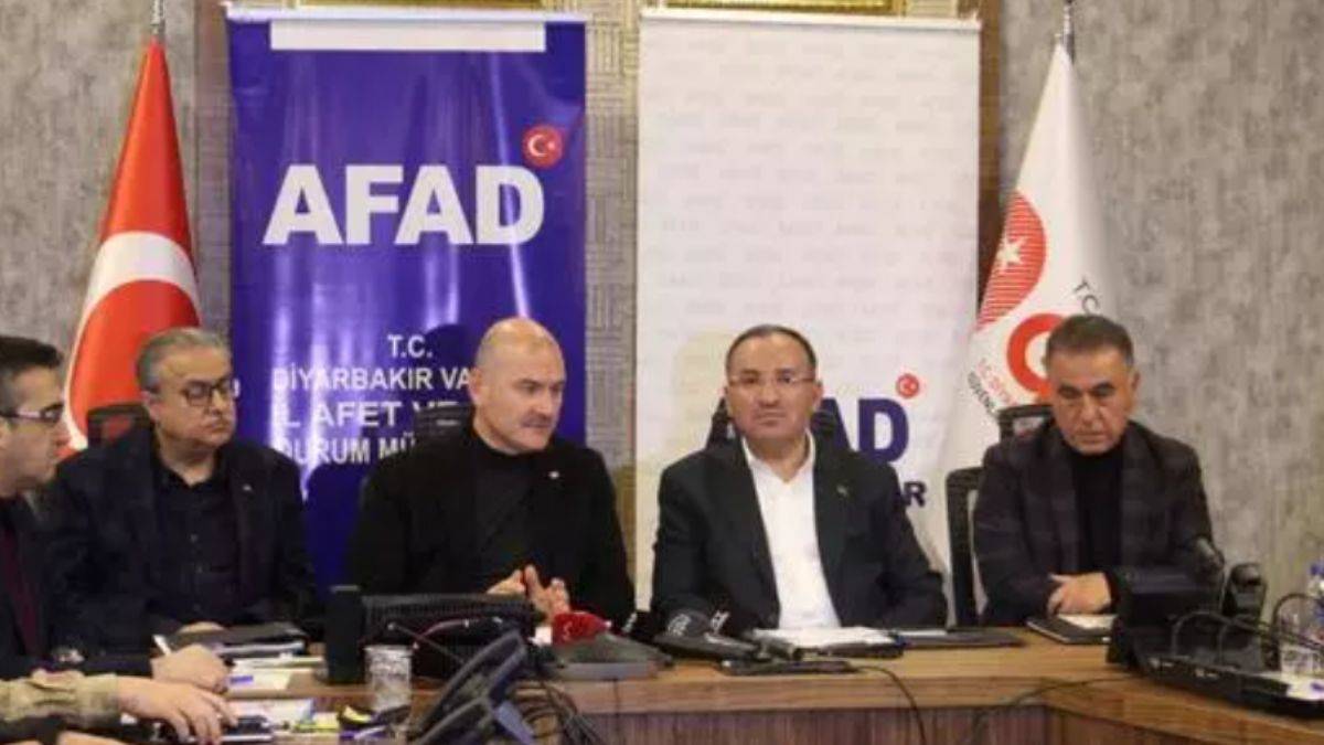 Bakan Soylu: Milletin canını acıtanların peşindeyiz