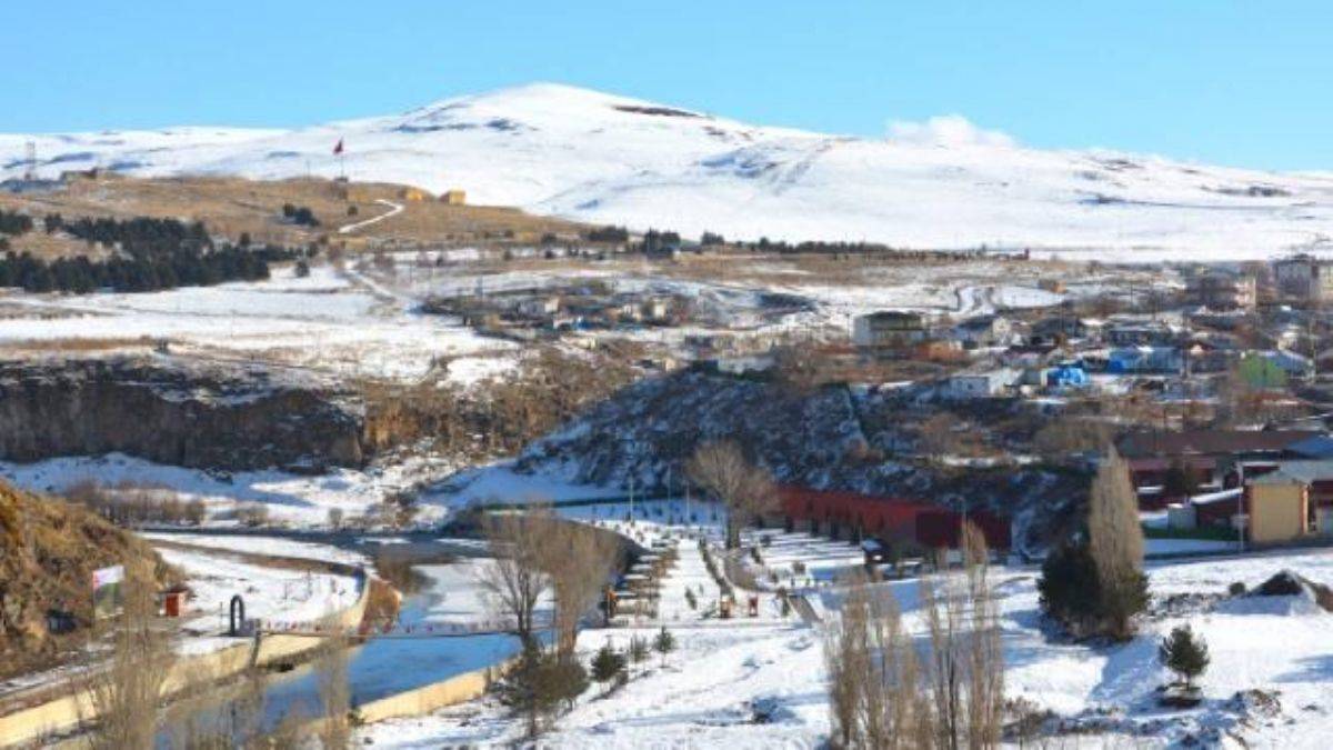 Ardahan eksi 26 dereceyi gördü