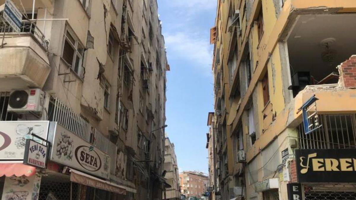 İnşaat mühendisleri Antakya'da inceleme yaptı: Asi Nehri ve Amik Ovası üzerindeki yapılaşma en önemli sorun