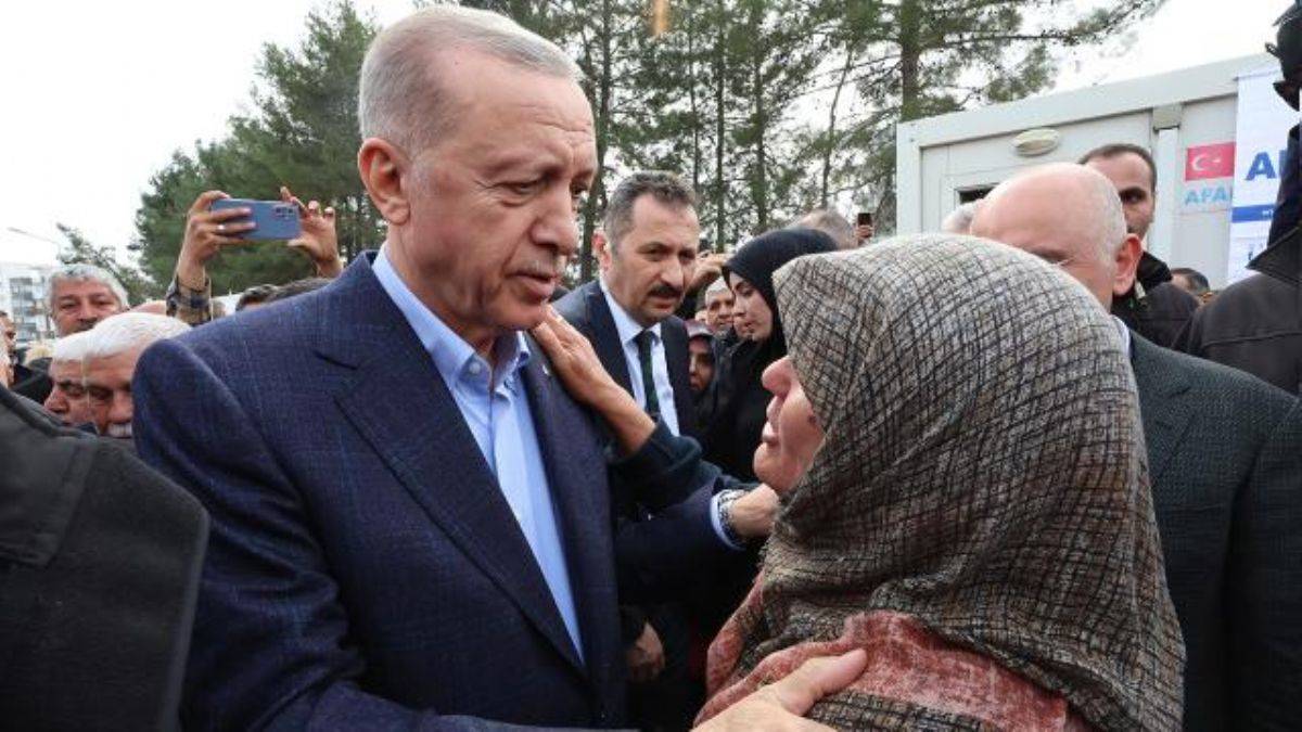 Cumhurbaşkanı Erdoğan deprem bölgesine gitti