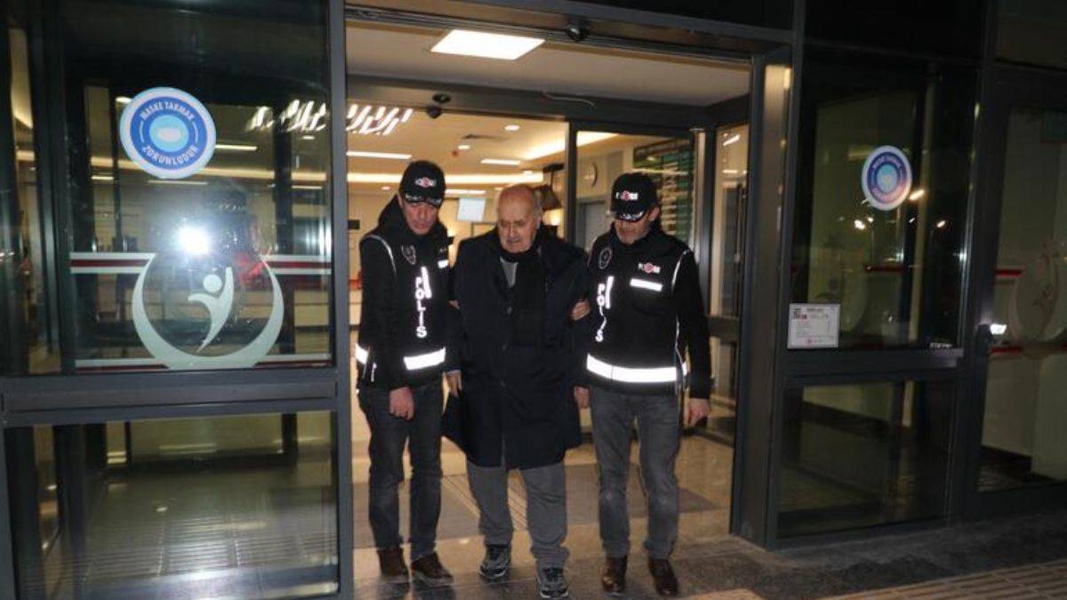 Hatay'da yerle bir olan Rende sitesinin sahibinin ifadesi ortaya çıktı