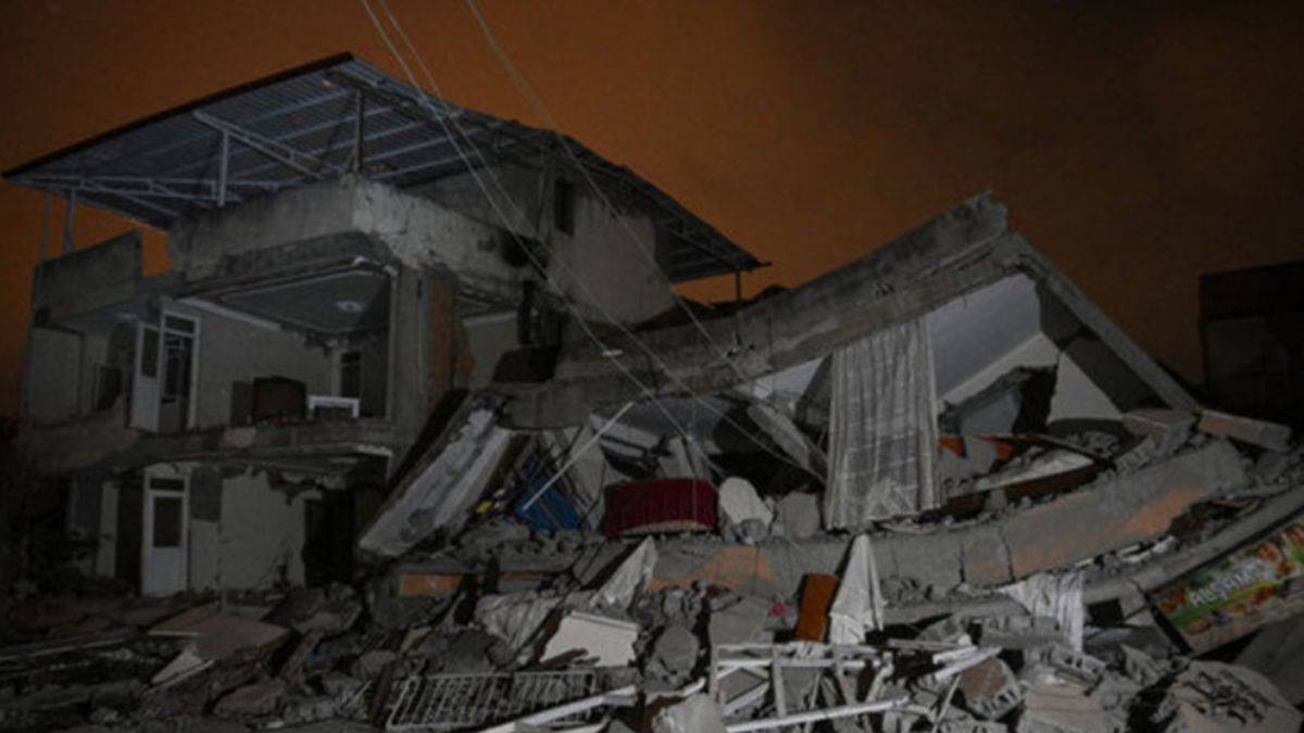 Hataylı genç kızın ibretlik deprem hikayesi