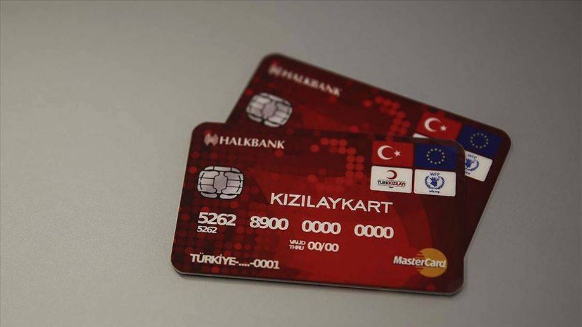 Kızılay'dan depremzedelere alışveriş kartı