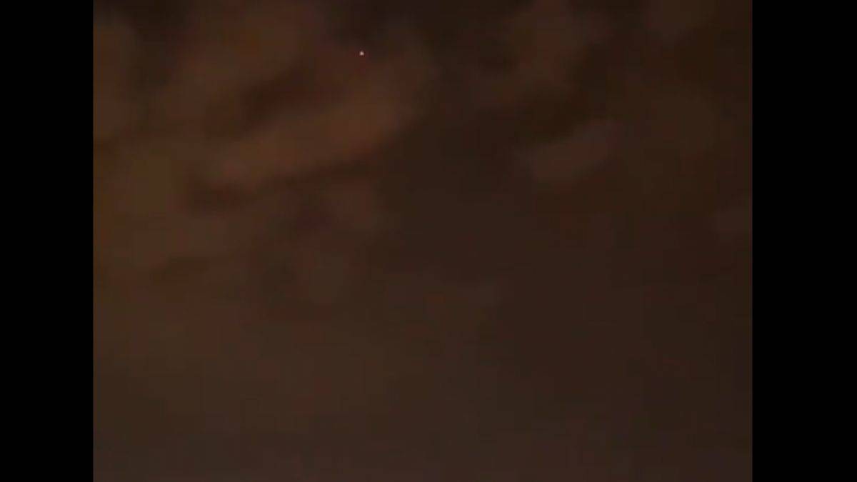 İstanbul üzerinde 'cisim' görüntüleri