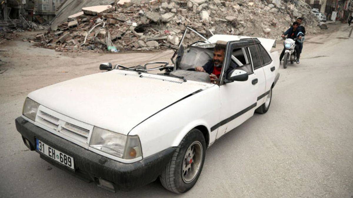 'Deprem hatırası'... Sadece motoru sağlam çıktı