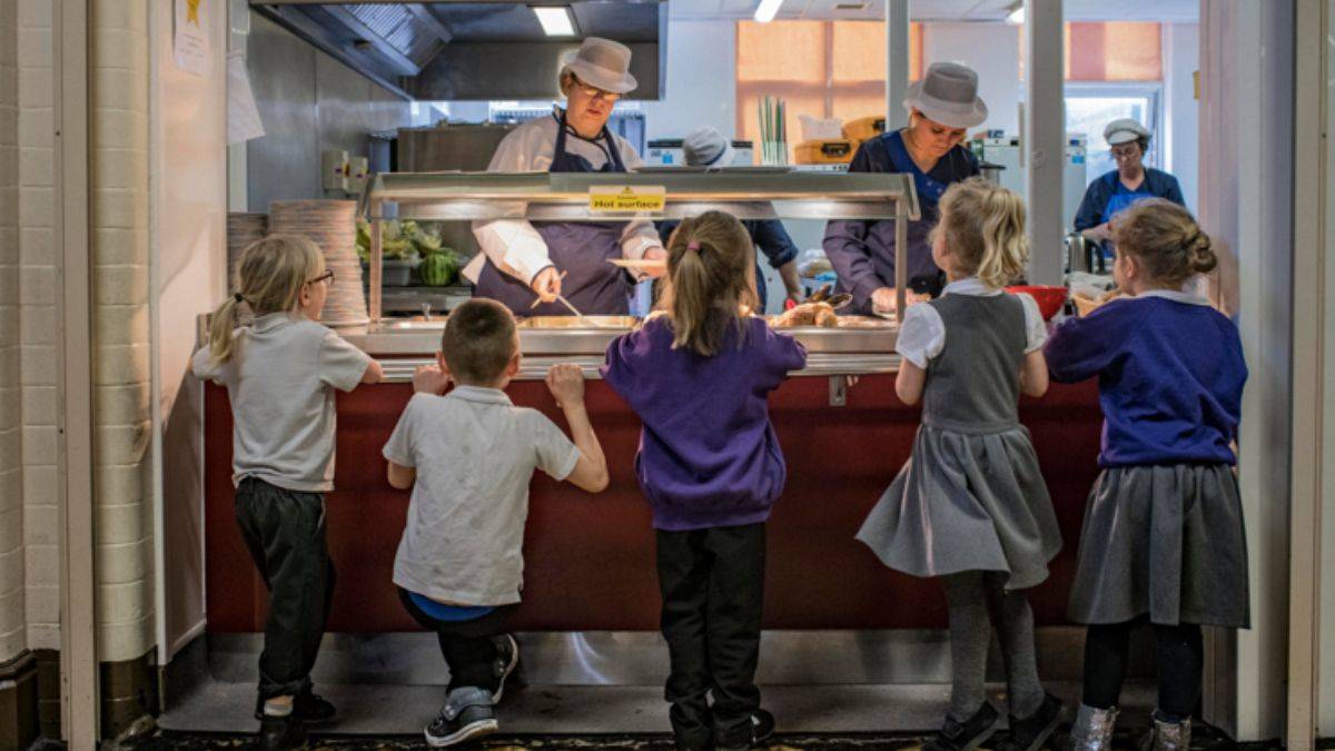 İngiltere'de ekonomik kriz: Aç çocuk sayısı iki katına çıktı